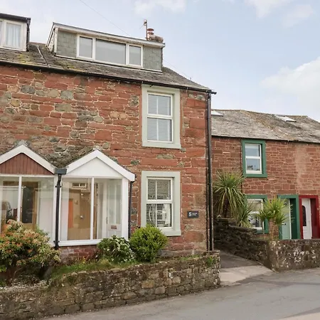 Holiday home Wainwright *